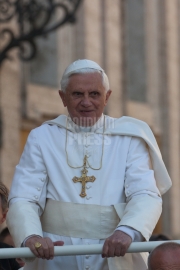 Pope Benedict XVI General Audience - St Peter Square, 24 September 2008 - ©Gustavo Kralj/GPImages EDITORIAL USE ONLY