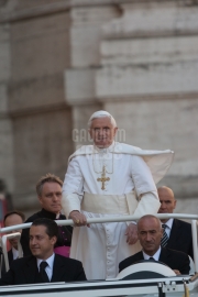 Pope Benedict XVI General Audience - St Peter Square, 24 September 2008 - ©Gustavo Kralj/GPImages EDITORIAL USE ONLY