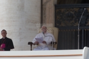 Vatican City: Pope Francis Audience  27-03-2013 - Papa Francesco Udienza generale Piazza San Pietro Citta del Vaticano . ©Gustavo Kralj/GPImages