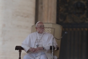 Vatican City: Pope Francis Audience  27-03-2013 - Papa Francesco Udienza generale Piazza San Pietro Citta del Vaticano . ©Gustavo Kralj/GPImages