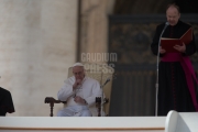 Vatican City: Pope Francis Audience  27-03-2013 - Papa Francesco Udienza generale Piazza San Pietro Citta del Vaticano . ©Gustavo Kralj/GPImages