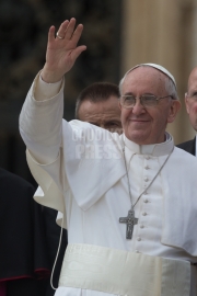 Vatican City: Pope Francis Audience  27-03-2013 - Papa Francesco Udienza generale Piazza San Pietro Citta del Vaticano . ©Gustavo Kralj/GPImages