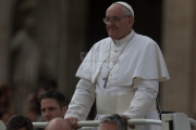 Vatican City: Pope Francis Audience  27-03-2013 - Papa Francesco Udienza generale Piazza San Pietro Citta del Vaticano . ©Gustavo Kralj/GPImages