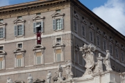 Vatican City: Pope Francis at the balcony on the angelus on 02-10-2019 - ©Gustavo Kralj/GPImages - EDITORIAL USE ONLY