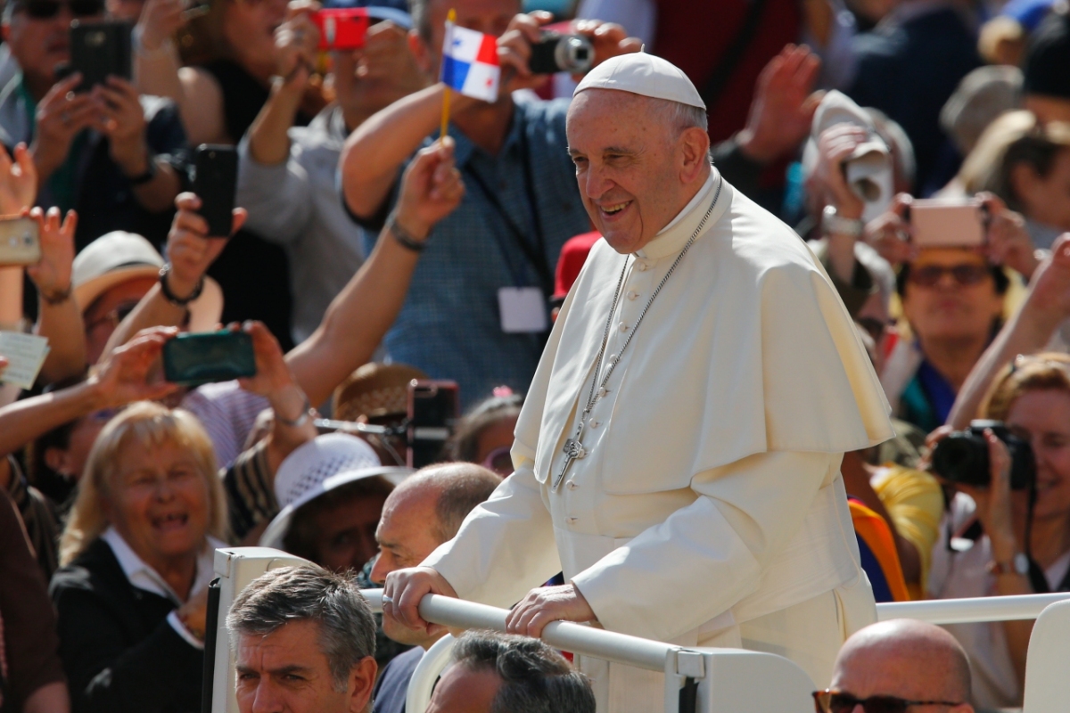 Vatican, St Peter Square: General Audience with Pope Francis. Photo: Gustavo Kralj/Gaudiumpress Images