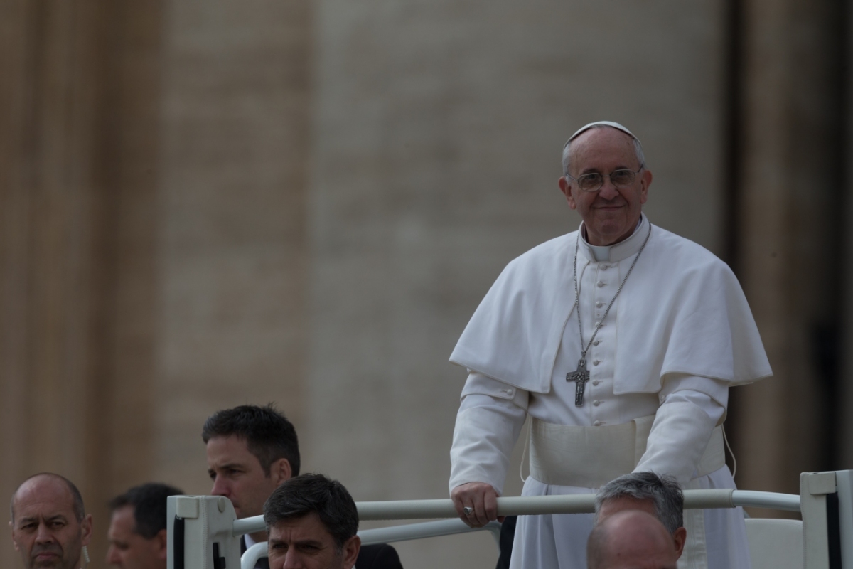 Vatican City: Pope Francis Audience  27-03-2013 - Papa Francesco Udienza generale Piazza San Pietro Citta del Vaticano . ©Gustavo Kralj/GPImages