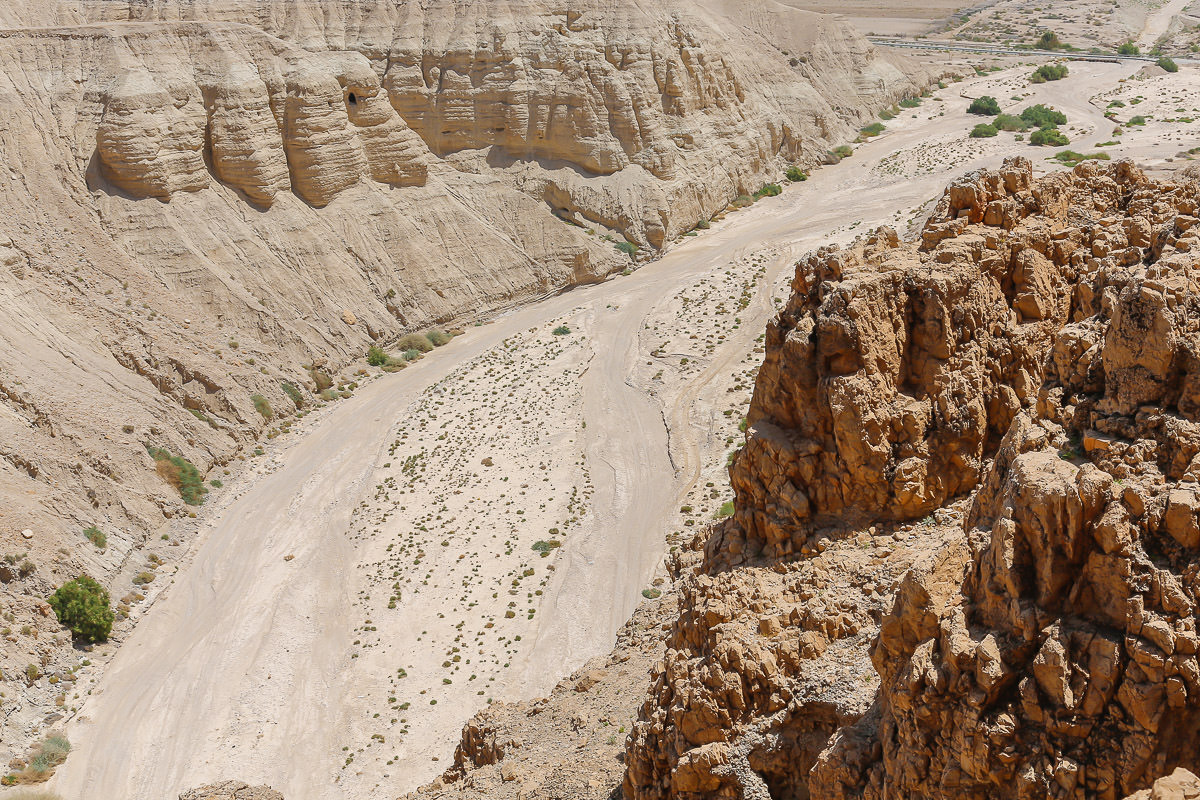 wadi qumram - q'umram - dead sea scrolls - Israel